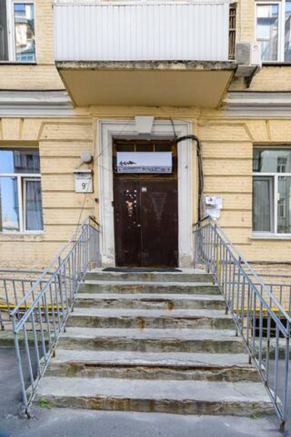 Comfortable Apartment On Mikhaylovskiy Lane كييف المظهر الخارجي الصورة