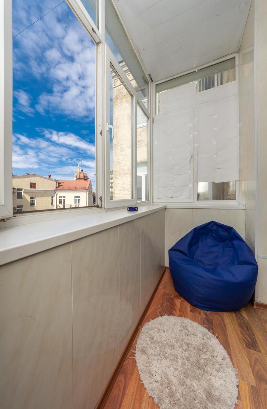 Comfortable Apartment On Mikhaylovskiy Lane كييف المظهر الخارجي الصورة