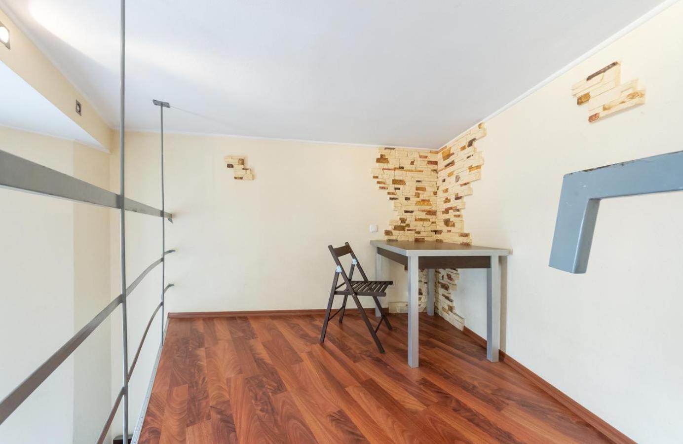 Comfortable Apartment On Mikhaylovskiy Lane كييف المظهر الخارجي الصورة